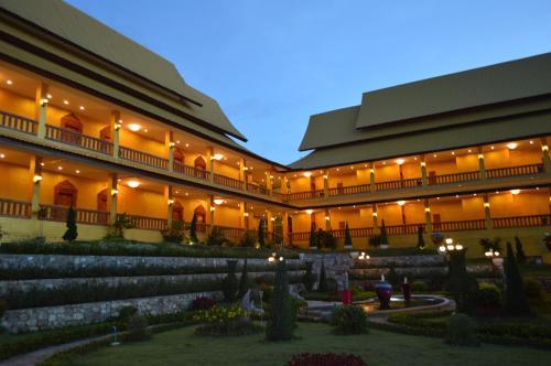 The M Bokeo Hotel