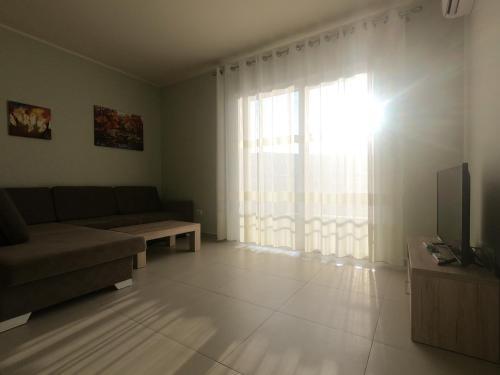 Domus Hotel & Apartments