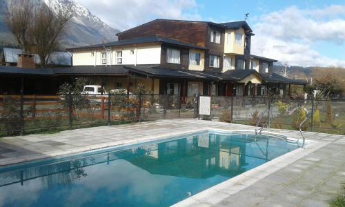 Apart Altos Del Bolson