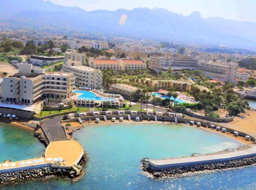 Dorana Next To Harbour