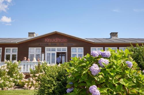 Knudhule Badehotel