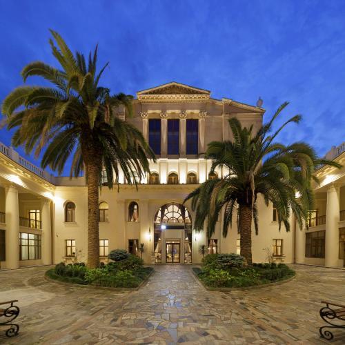 Amra Park Hotel And Spa