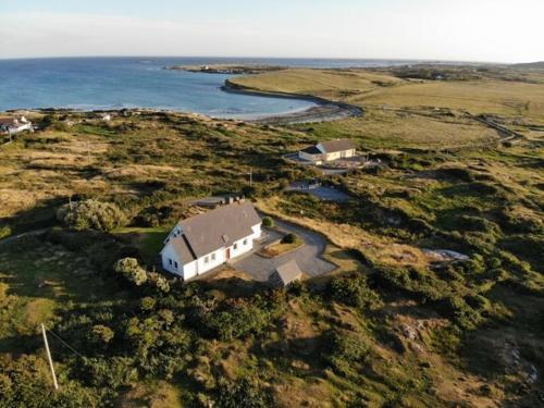 Aistara, Ballyconneely