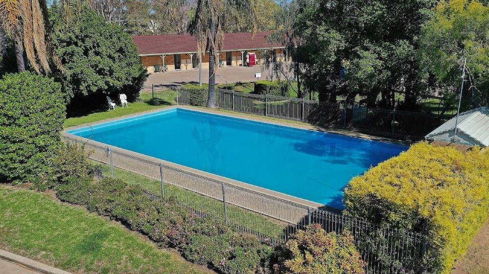 Burke And Wills Motor Inn