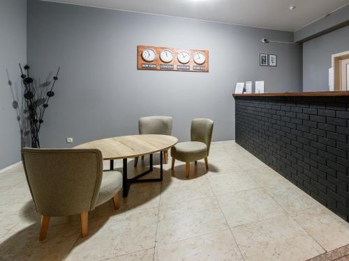 Central Inn Conference Hotel