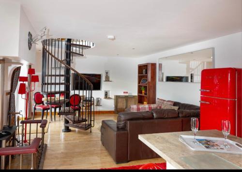 Lincoln House Hot Tub Room At Lincoln Retreat