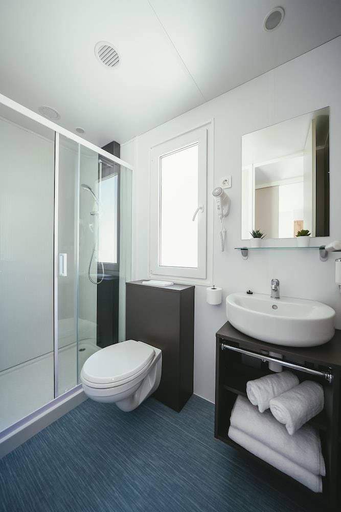 Falkensteiner Premium Mobile Homes And Camping Zadar