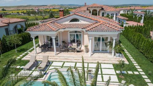 Eden Park Luxury Villas