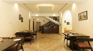 OYO 19393 Waters Edge