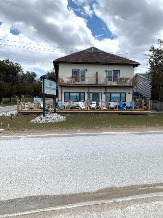 Paradise Inn On The Beach