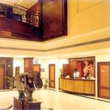 Shraddha Sarovar Portico