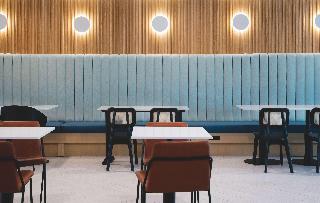 Hampton by Hilton Grand Cayman