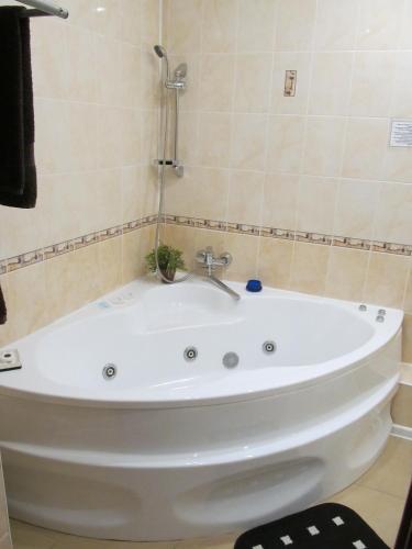 Shokolad Hotel on Vzletka