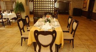 Al Khozama Manazel Al Ain Hotel