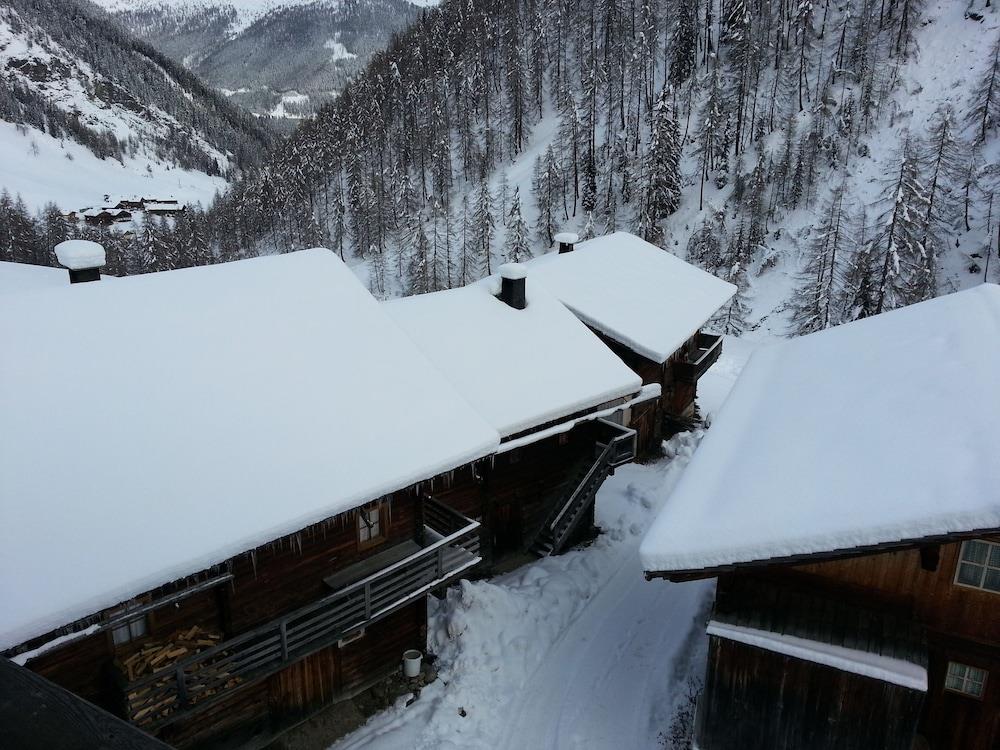Alfenalm - Ferienwohnungen Am Berg - Giatla Haus