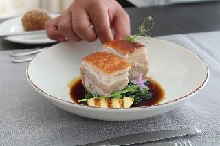 Urban Valley Resort & Spa