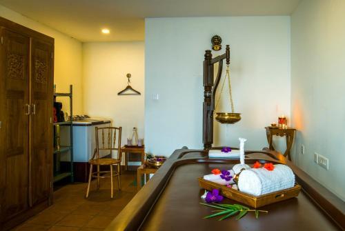 Olive Golden Ridge Resort