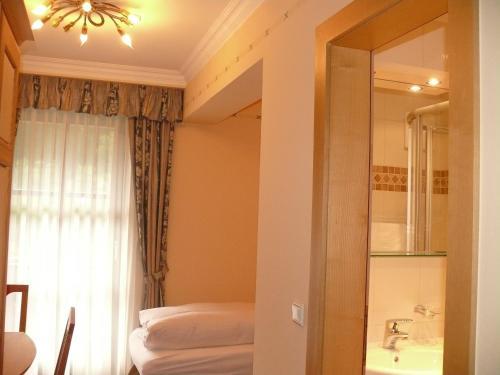 Gasthof Pension Zur Klause