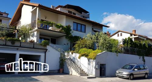 Two Bedroom Sea View Apartment in Portoroz Bay NR1
