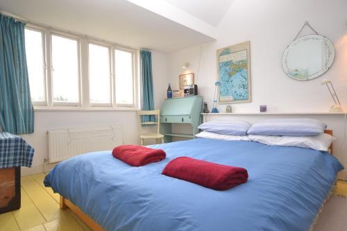 Downgate Villa  Petersfield 489346