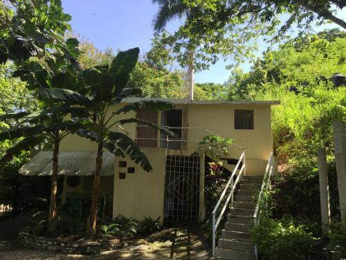 Sun Camp DR Eco-Village