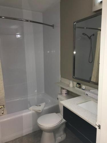 Canadas Best Value Inn & Suites Kamloops