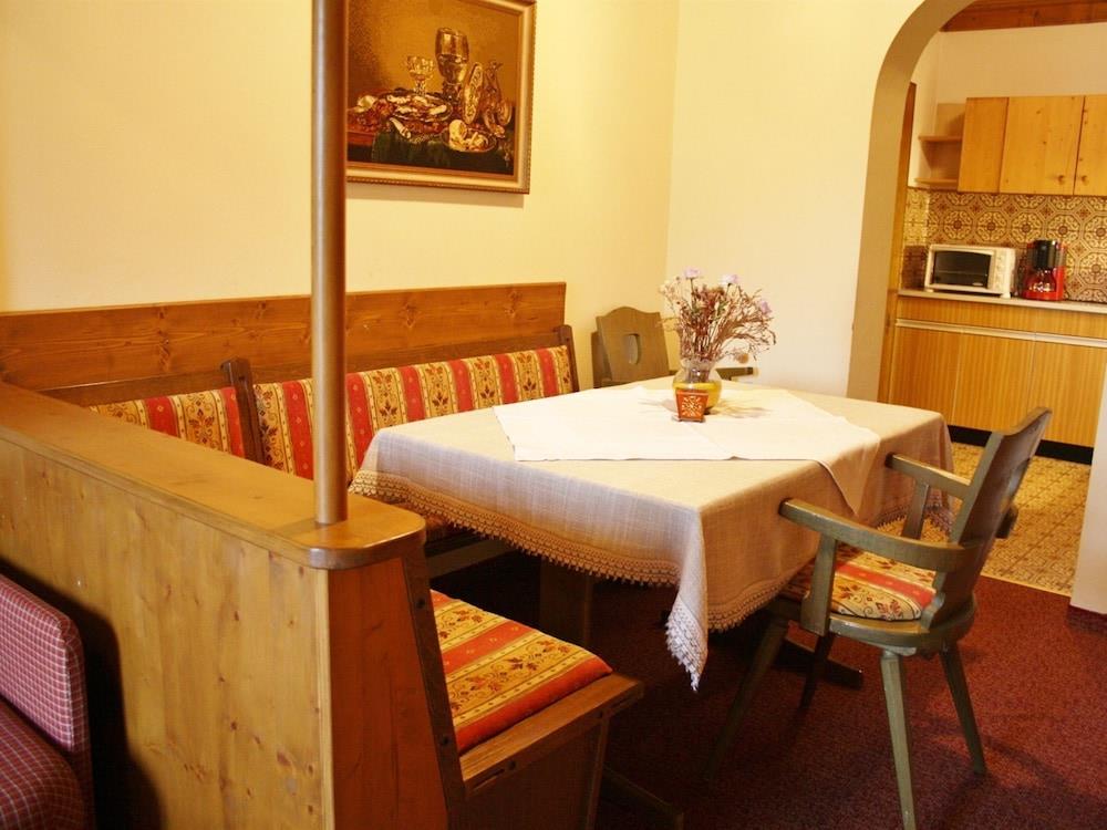 Luxurious Apartment In Sankt Martin Bei Lofer With Garden