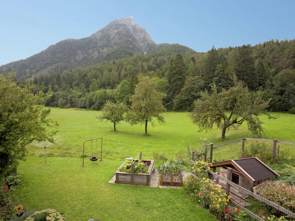 Modern Apartment In Sankt Martin Bei Lofer With Garden