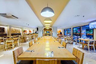 Harris Hotel Seminyak