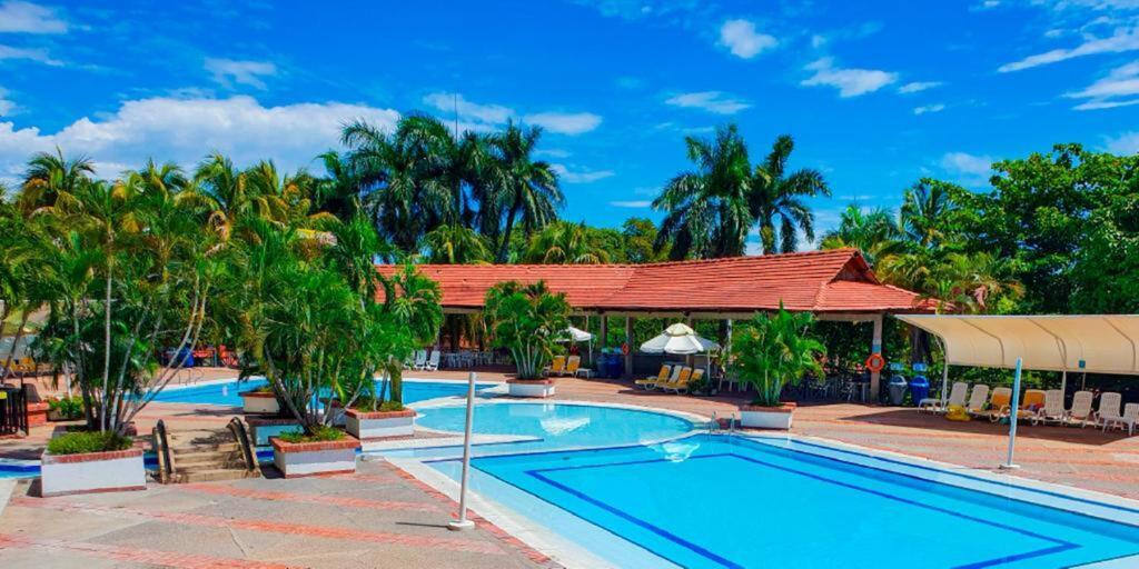 Hotel On Vacation Girardot Resort
