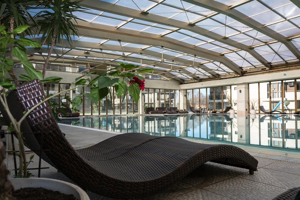 Long Beach Hotel & Spa