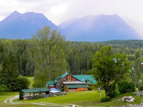 Blaeberry Mountain Lodge