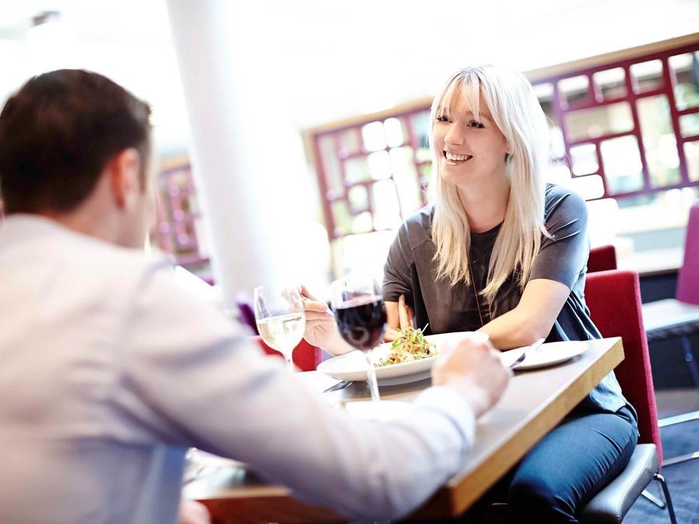 Novotel London Heathrow Airport - M4 Jct 4