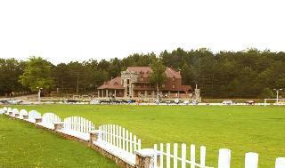 Natyral Razma Resort