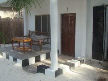 Asiya Beach Bungalow