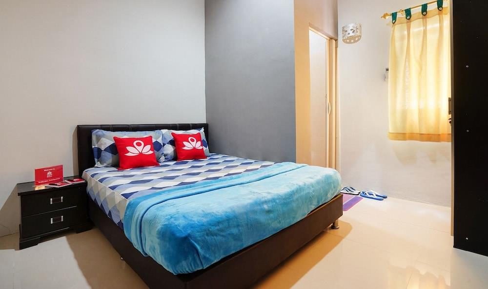 Nagoya Batam Guesthouse