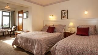 Ardmor Country House