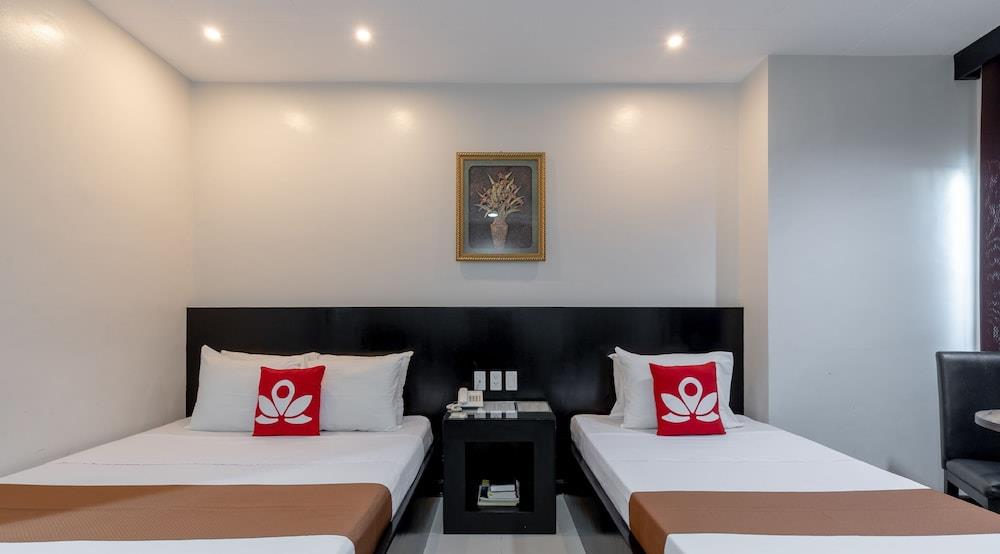 Check Inn Pension Arcade