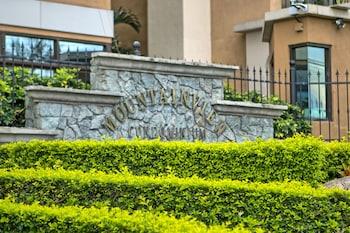 Mountain View Condominium