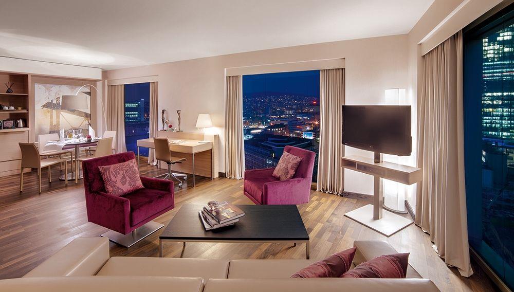 Renaissance Zurich Tower