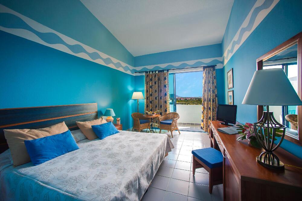 Aston Costa Verde Beach Resort