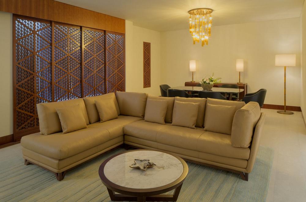 Jumeirah Messilah Beach Hotel & Spa