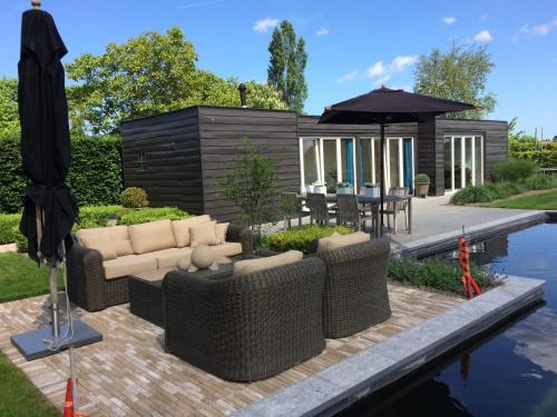 Bed And Breakfast Art