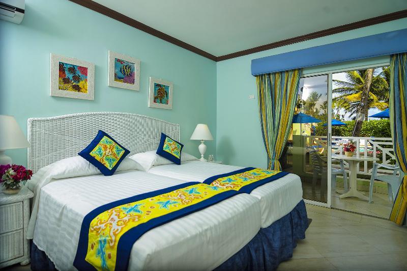 Dover Beach Hotel