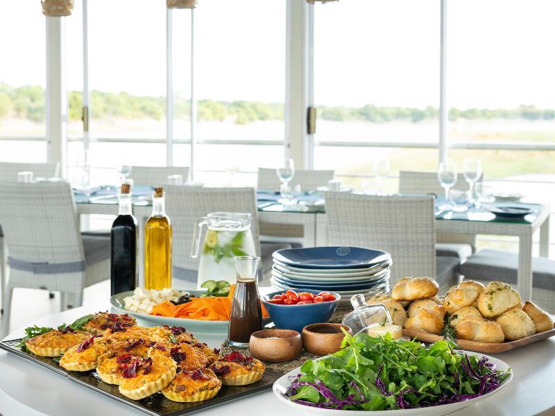 Chobe Princesses By Mantis