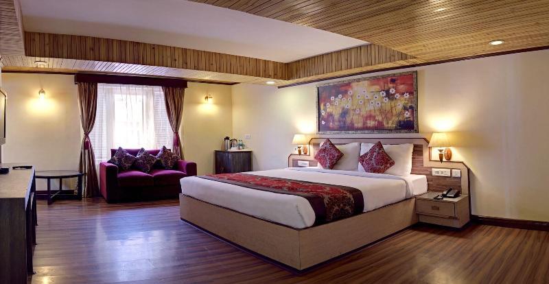 Yashshree Mall Road Darjeeling