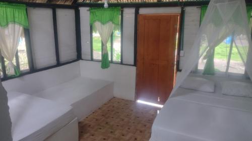 Eco Hostal Los Cocos