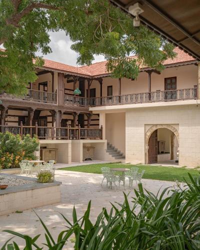 Tree Of Life Darbargadh, Dared