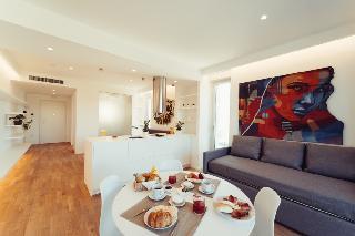 Marina Gardens Boutique & Suites