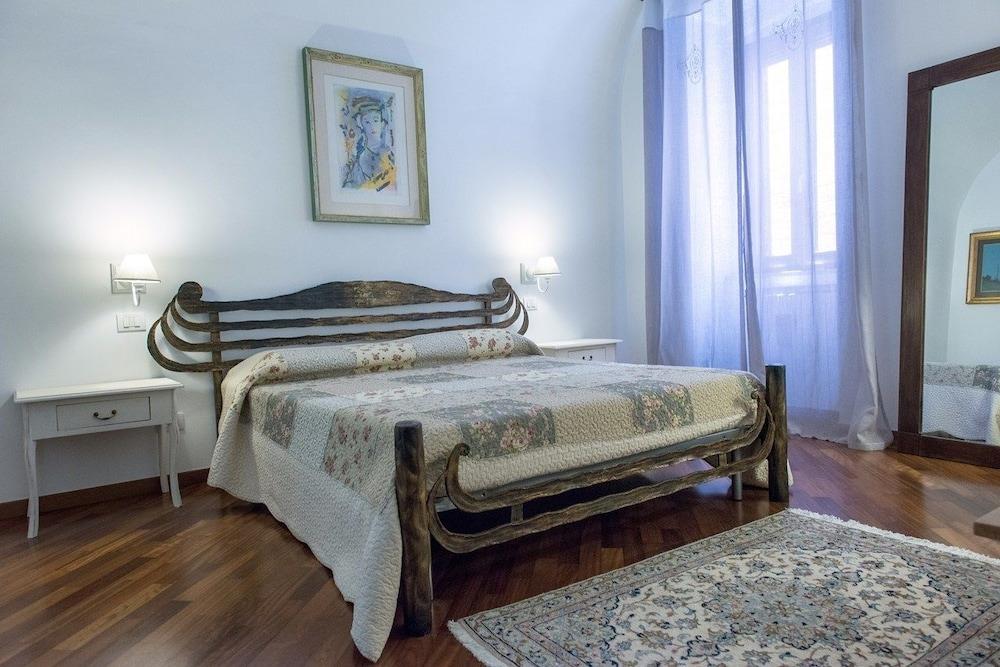 Palazzina Porta Di Mare